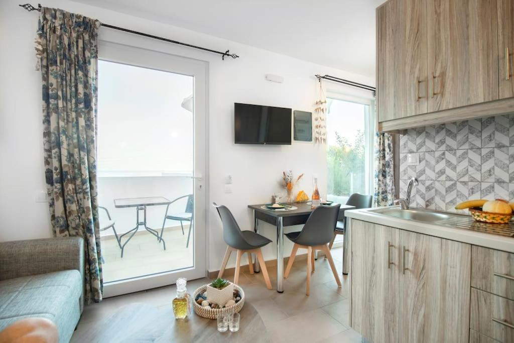 Sunset View Apt In South Crete Achlia Ngoại thất bức ảnh