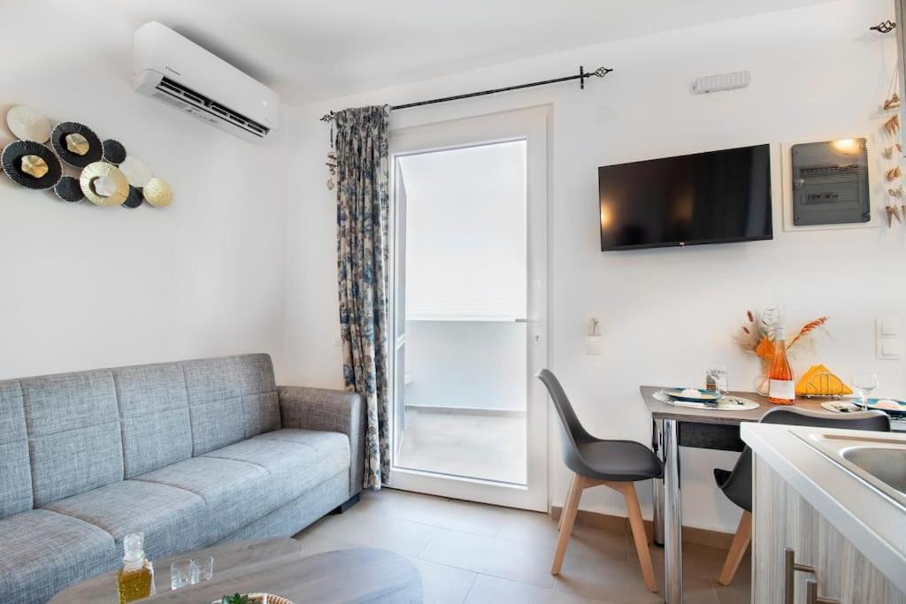 Sunset View Apt In South Crete Achlia Ngoại thất bức ảnh